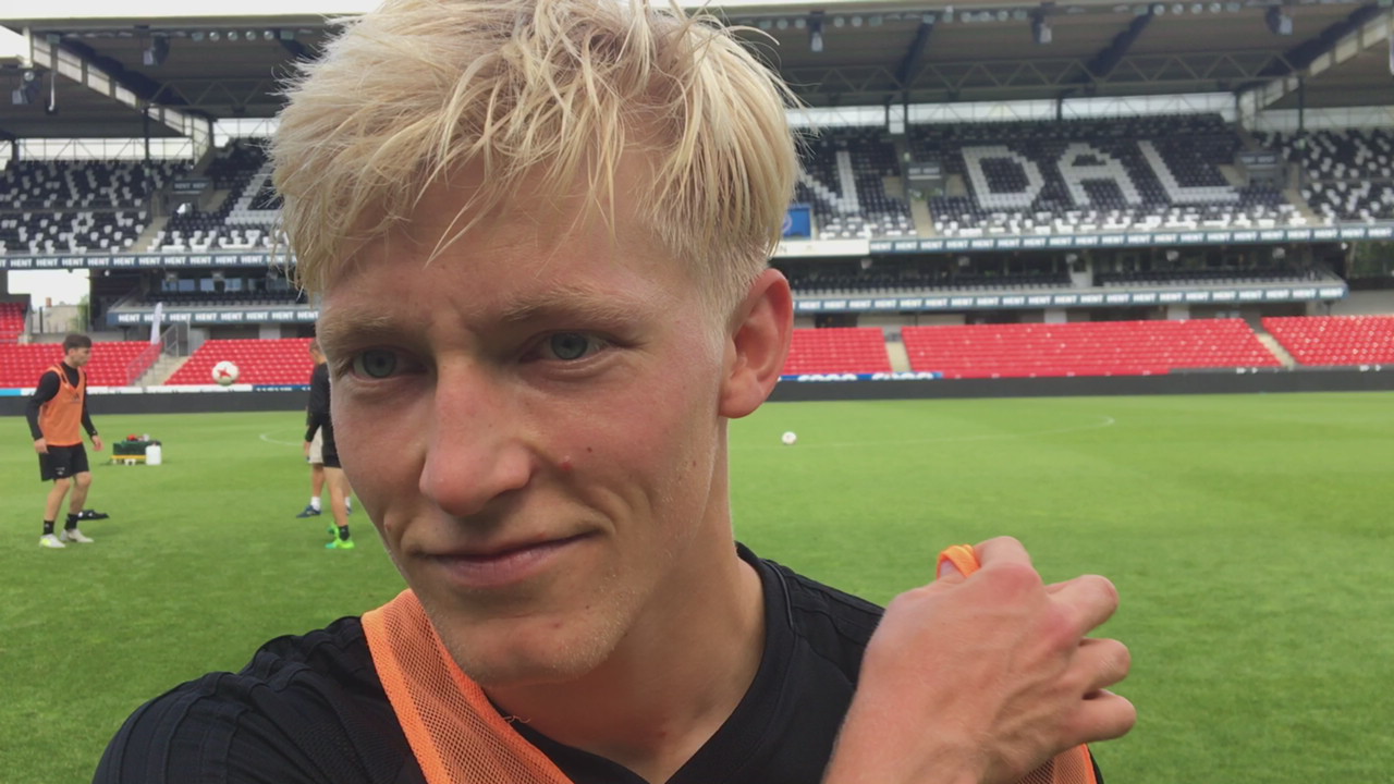 - Vi må være påskrudd